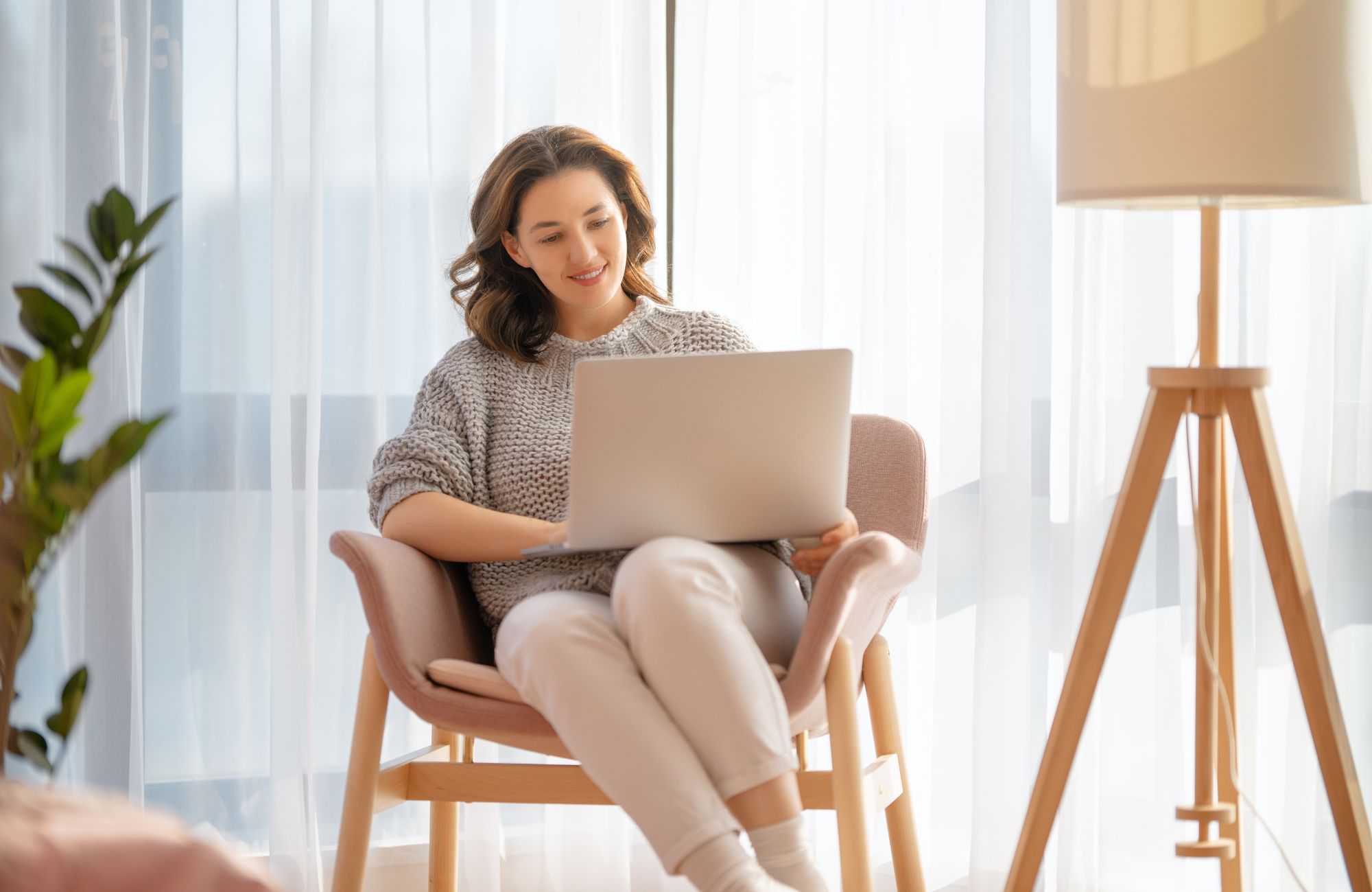 Best CRM for Small Business: How to Choose the Right One